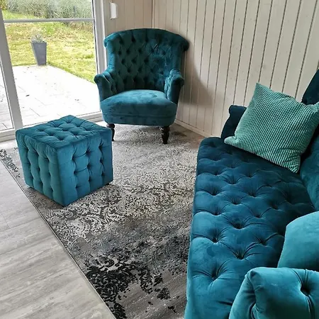 Kapitaenshaus Zerpenschleuse بيت للعطل