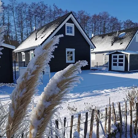 Kapitaenshaus Zerpenschleuse بيت للعطل